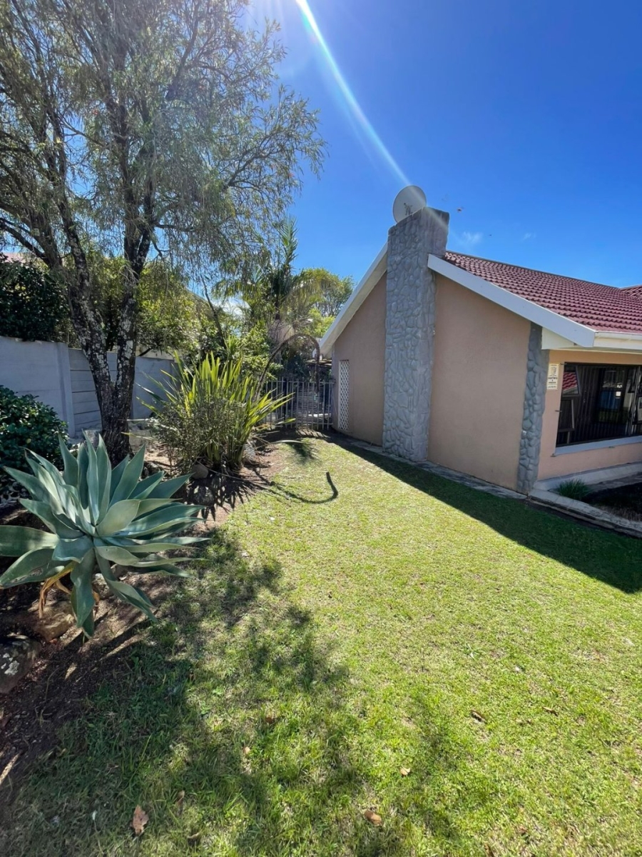 3 Bedroom Property for Sale in Amalinda Eastern Cape